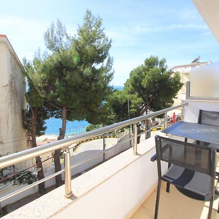 Summer Kiss Hotel Sarandë Exterior foto
